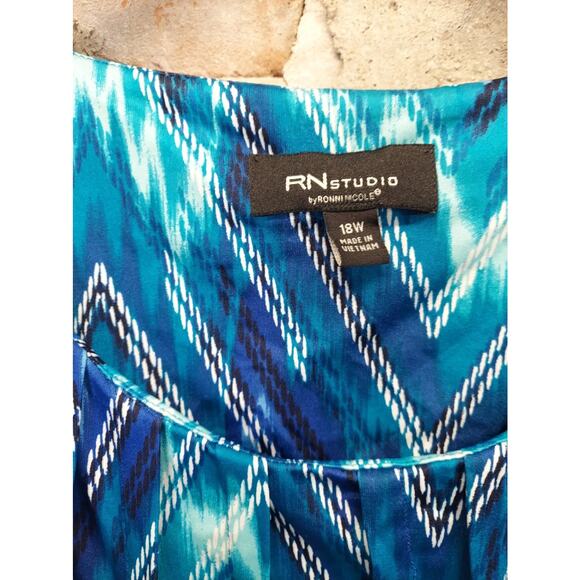 RN Studio Womens Dress Plus Size 18W Blue Chevron Print Sleeveless - Picture 3 of 4